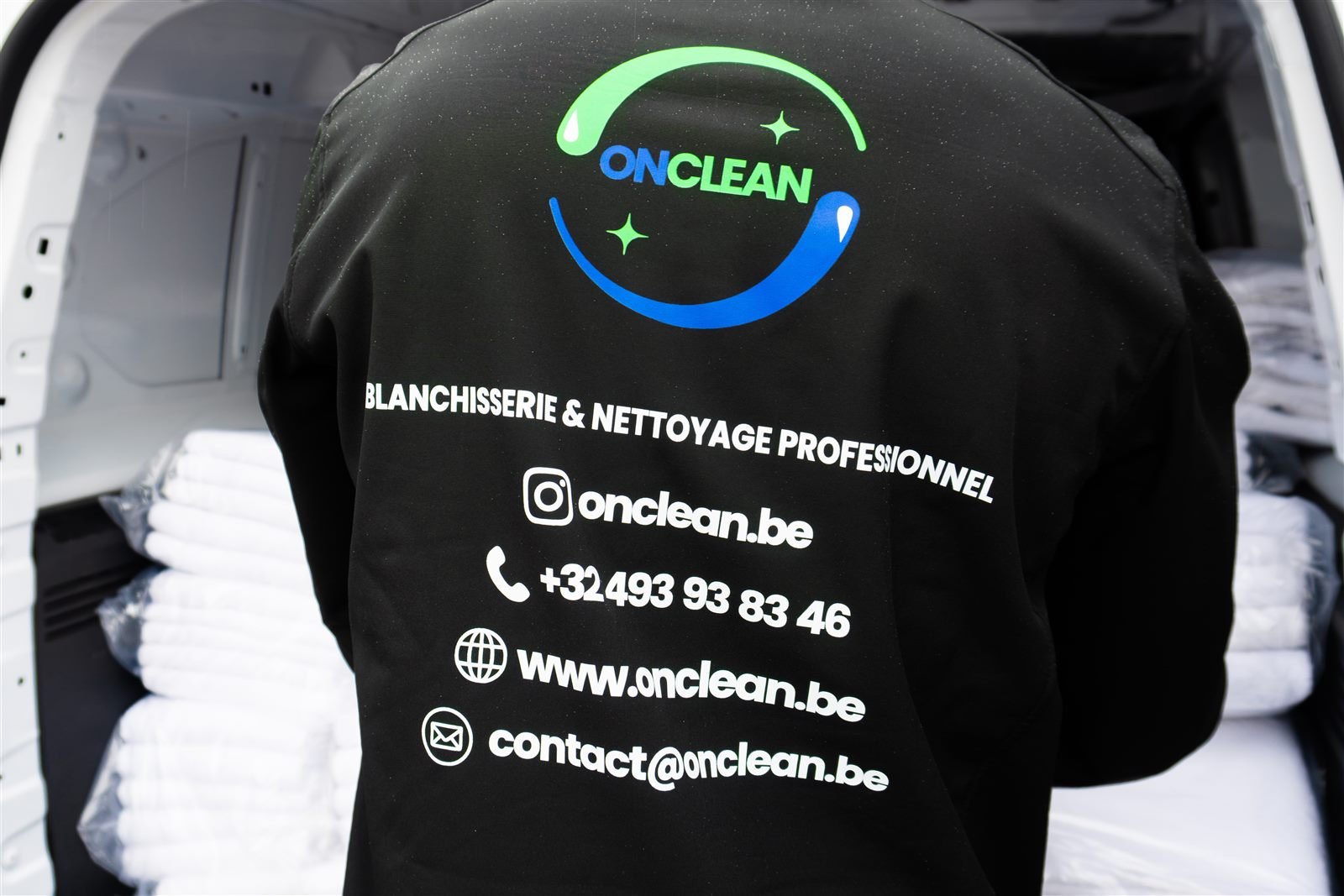 Dos de la veste OnClean avec les coordonnées